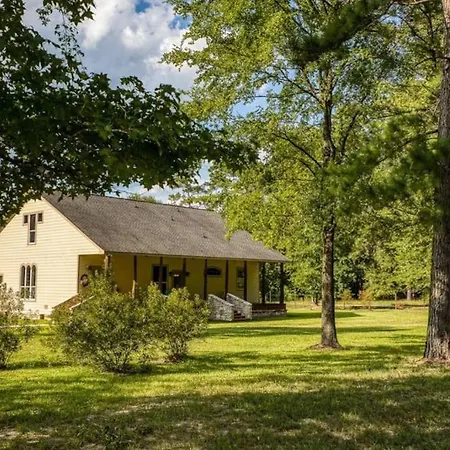 Lakeside Getaway By Lake Conroe